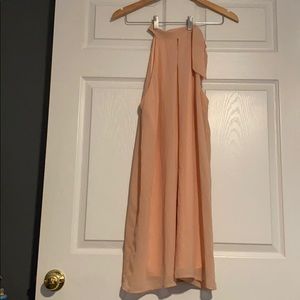 🎉NWOT Tie Neck Shift Dress